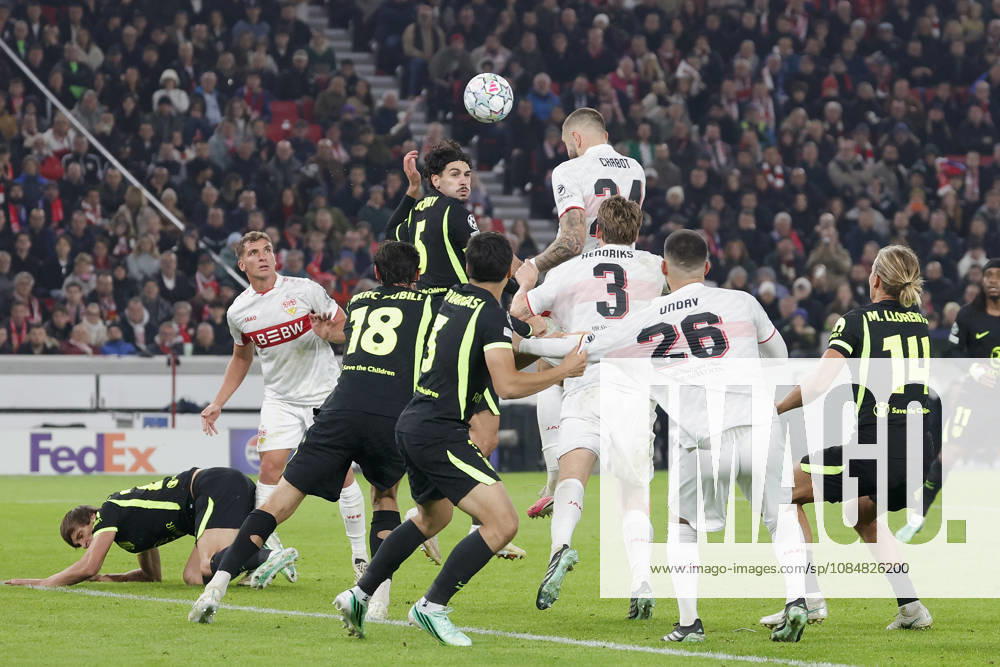 Pictured from left: Johnny Cardoso of Atlético Madrid, No. 5, in an aerial header duel against Jeff Chabot of VfB Stuttgart, No. 24, October 20, 2026, VfB Stuttgart vs. Atlético Madrid, UEFA Champions League, Matchday 3, Germany, Stuttgart, MHP Arena, DFL REGULATIONS PROHIBIT ANY USE OF PHOTOGRAPHS AS IMAGE SEQUENCES AND OR QUASI-VIDEO
