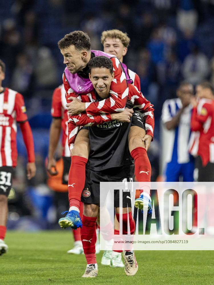 PORTO - (lr) Ivan Perisic of PSV Eindhoven and Mauro Junior of PSV Eindhoven after the UEFA Champions League match between FC Porto and PSV Eindhoven at the Estadio Do Dragao, on 20 October 2026 in Porto, Portugal. MORITZ MUELLER ANP ANPxSportx IVx 573108027 originalFilename: 573108027