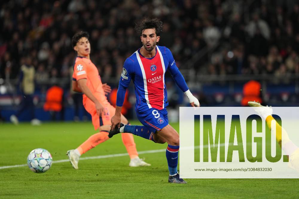 Ferran Torres of PSG Paris Saint-Germain v Barcelona, UEFA Champions League, Football, Parc des Princes, Paris, France - 20 Oct 2026Paris Parc des Princes France