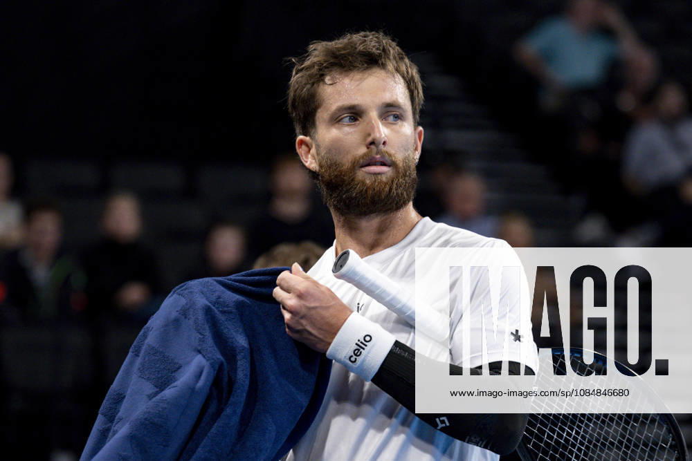 TENNIS : ATP, Tennis Herren 250 - Grand Tennis AURA - Decines (France) 21 10 2026 Corentin Moutet (FRA) vs Felix Balshaw (FRA) during the tournament of the Auvergne Rhône-Alpes Grand Prix at the LDLC Arena in Décines on October 21, 2026. Photo Sandrine Thesillat PsNewZ