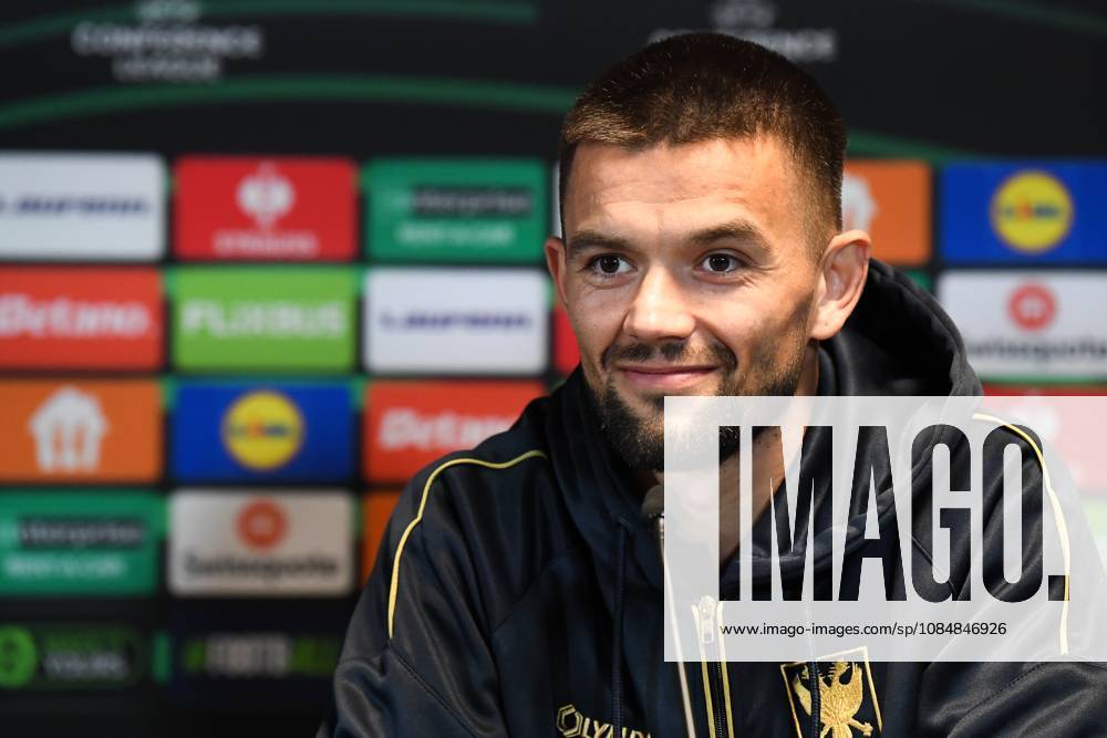 STVV s Visar Musliu pictured during a press conference, PK, Pressekonferenz of Belgian soccer team Sint-Truidense VV, Wednesday 21 October 2026 in Herning, Denmark, in preparation of tomorrow s game against Danish FC Midtjylland on the second day of the UEFA Conference League league phase. JILLxDELSAUX x190514658x