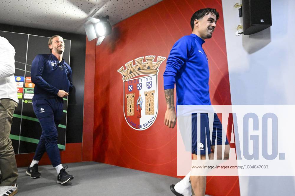 SC Braga v KAA Gent - UEFA Conference League Media Activities 21 10 2026 BRAGA, PORTUGAL - OCTOBER 21 : De Mil Rik head coach of KAA Gent and Tiago Alves Araujo Felipe defender of KAA Gent speaking with the media during a pre-match press conference, PK, Pressekonferenz ahead of the UEFA Conference League 2026 27 League Phase matchday 2 match between SC Braga and KAA Gent on October 21, 2026 in Braga, Portugal, 21 10 2026 Braga Portugal