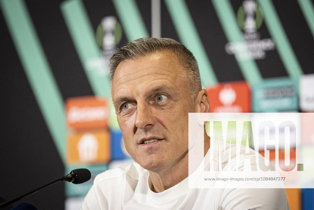 Coach of FK Jablonec Lubos Kozel speaks during the press conference, PK, Pressekonferenz prior to the Football Conference League 2nd round match FK Jablonec vs Brighton in Jablonec nad Nisou, Czech Republic, October 21, 2026. (CTKxPhoto RadekxPetrasek) CTKPhotoP2026102107243 CTKPhotoP2026102107243