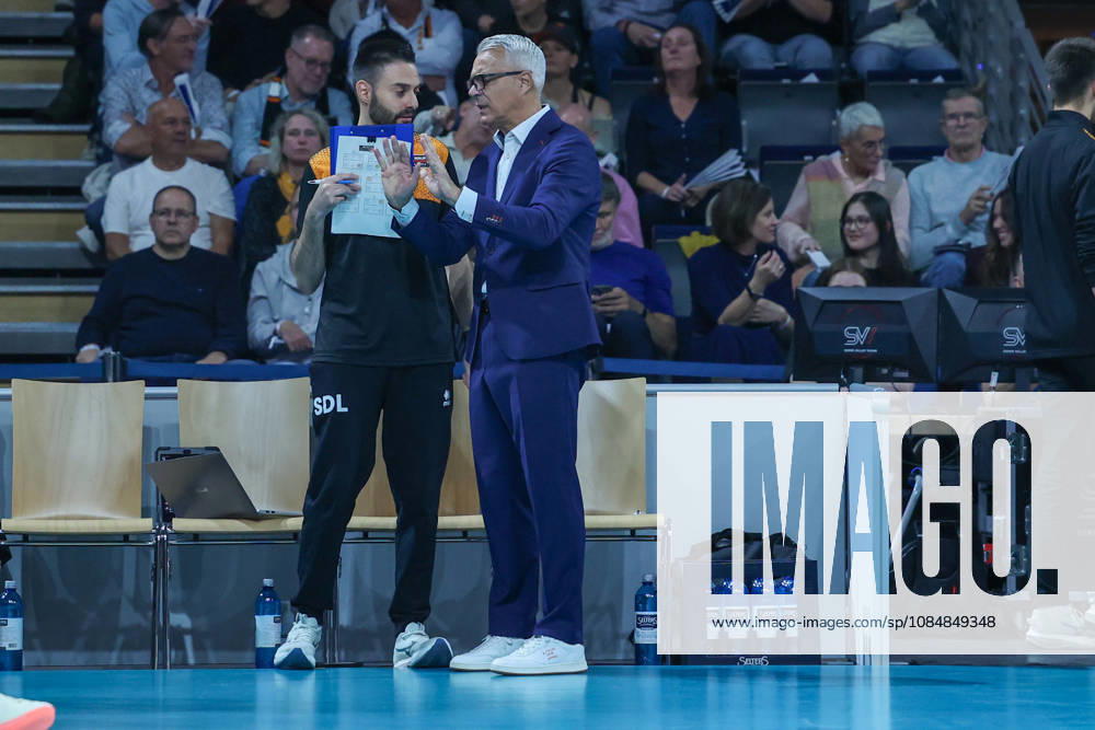 BR Volleys vs. FT 1844 Freiburg, Volleyball Bundesliga (BBL) Matchday 1, Max Schmeling Halle, Head Coach Andrea Anastasi, BR Volleys Berlin, Berlin, Germany
