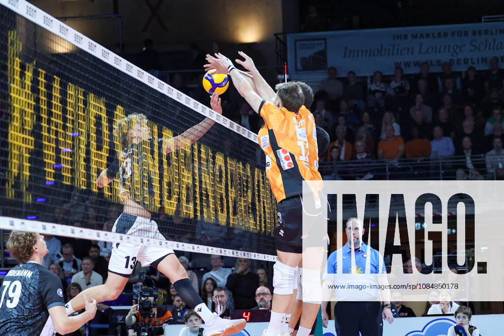 BR Volleys vs. FT 1844 Freiburg, Volleyball Bundesliga (BBL) Matchday 1, Max Schmeling Halle—BR Volleys Berlin secure a victory in Berlin, Germany