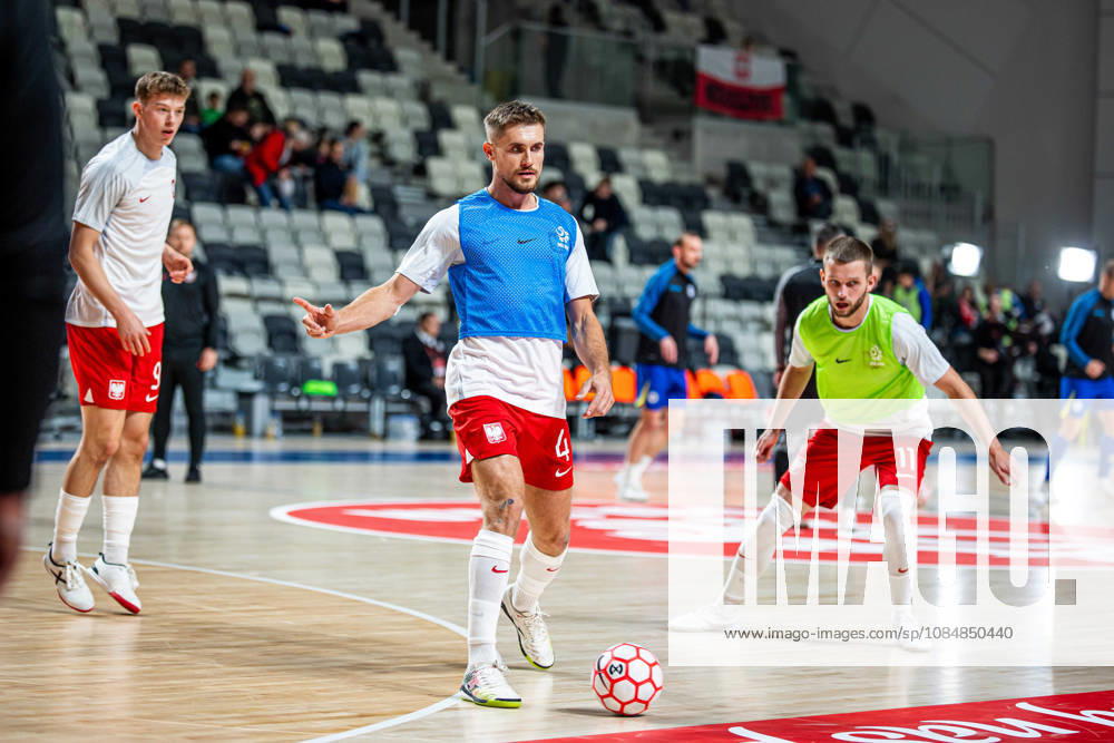 GORZOW, ARENA GORZOW, FUTSAL, ELIMINACJE MISTRZOSTW SWIATA (FIFA FUTSAL WORLD CUP 2028 QUALIFICATION), MECZ POLSKA - BOSNIA I HERZEGOWINA (POLAND - BOSNIA AND HERZEGOVINA) NZ rozgrzewka reprezentacji polski PIOTR SKIEPKO FOTO LUKASZ SKWIOT CYFRASPORT NEWSPIX.PL --- Newspix.pl 20261021CSLS00021