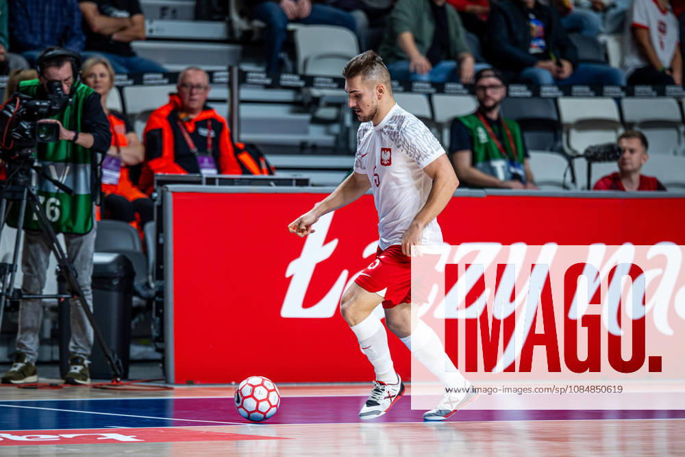 GORZOW, ARENA GORZOW, FUTSAL, ELIMINACJE MISTRZOSTW SWIATA (FIFA FUTSAL WORLD CUP 2028 QUALIFICATION), MECZ POLSKA - BOSNIA I HERZEGOWINA (POLAND - BOSNIA AND HERZEGOVINA) NZ KACPER SENDLEWSKI FOTO LUKASZ SKWIOT CYFRASPORT NEWSPIX.PL --- Newspix.pl 20261021CSLS00125