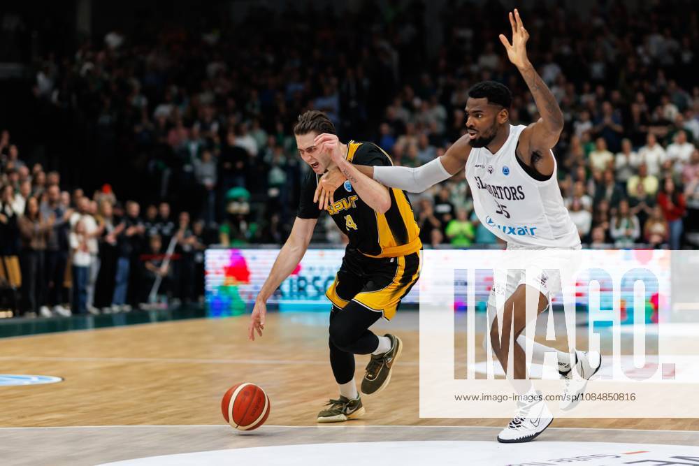 Darko Bajo of KK Croatia Split goes head-to-head with Ejiofor Onu of the Gladiators Trier; Action: Vet Concept Gladiators Trier vs. KK Split, Basketball, FIBA Europe Cup, Matchday 3, 2026–2027 Season, October 21, 2026, Vet Concept Gladiators Trier vs. KK Split, Basketball, FIBA Europe Cup, Matchday 3, 2026–2027 Season