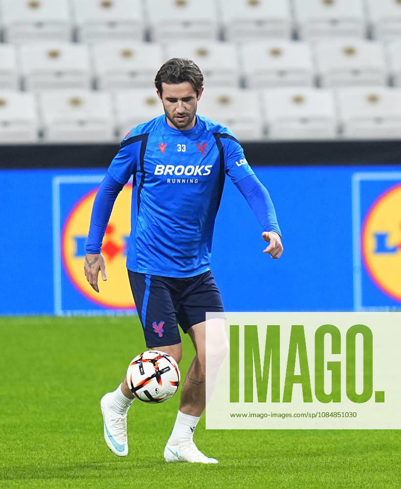 Ahead of Besiktas v Crystal Palace - UEFA Europa League ISTANBUL, TURKIYE - OCTOBER 21: Ben Chilwell (33) of Crystal Palace takes part in a training session at Tupras Stadium ahead of UEFA Europa League football match against Besiktas in Istanbul, Turkiye on October 21, 2026. Esra Bilgin Anadolu Istanbul Turkey. Editorial use only. Please get in touch for any other usage.
