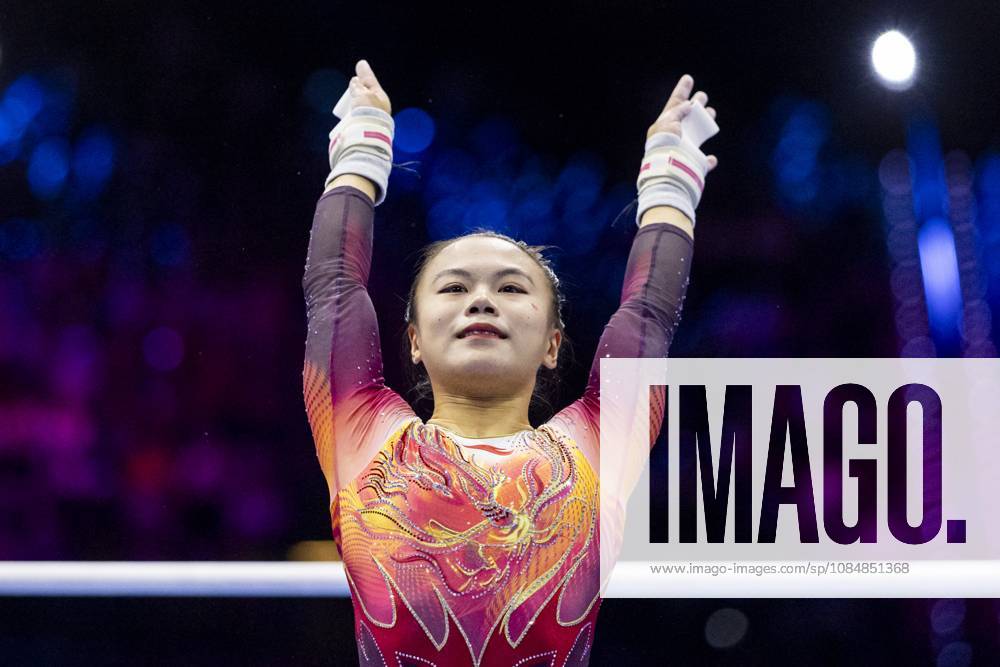 ROTTERDAM - Qingying Zhang (China) during the team final at the World Gymnastics Championships in Rotterdam Ahoy. IRIS VAN DEN BROEK ANP ANPxSportx IVx 573183359 originalFilename: 573183359