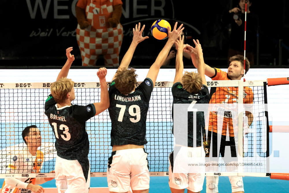 Germany, GER, DEU, Volleyball 1st Bundesliga, Day 1, 2026–2027 Season, Berlin, BR Volleys vs. FT Freiburg Ruben Schott BR Volleys 13, Jannik Brentel, FT 1844 Freiburg 13, Lindemann, FT 1844 Freiburg 79, Phillip Seils, FT 1844 Freiburg 2, nordphoto GmbH, Engler Berlin, Max Schmeling Halle, Berlin, Germany