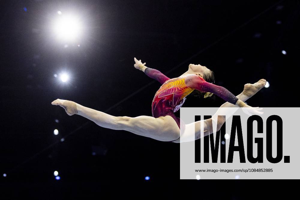 ROTTERDAM - Qinqin Ke (China) during the team final at the World Gymnastics Championships in Rotterdam Ahoy. IRIS VAN DEN BROEK ANP ANPxSportx IVx 573185182 originalFilename: 573185182