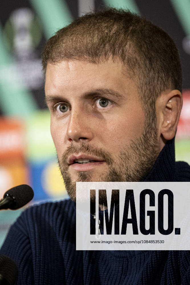 Coach Fabian Hurzeler of Brighton speaks during the press conference, PK, Pressekonferenz prior to the Football Conference League 2nd round match FK Jablonec vs Brighton in Jablonec nad Nisou, Czech Republic, October 21, 2026. (CTKxPhoto RadekxPetrasek) CTKPhotoP2026102108469 CTKPhotoP2026102108469