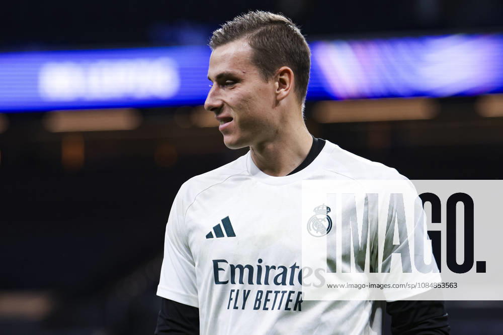 Real Madrid vs. RB Leipzig, UEFA Champions League 2026–27, October 21, 2026, Santiago Bernabéu Stadium, Madrid, Spain Andriy Lunin of Real Madrid warms up during the UEFA Champions League 2026 27 soccer match between Real Madrid and RB Leipzig at Santiago Bernabéu Stadium on October 21, 2026, in Madrid, Spain Madrid Santiago Bernabéu Stadium Madrid Spain