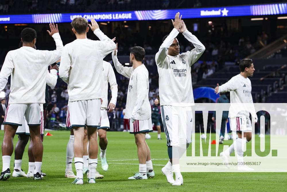 Real Madrid vs. RB Leipzig, UEFA Champions League 2026–27, October 21, 2026, Santiago Bernabéu Stadium, Madrid, Spain Kylian Mbappé and Dean Huijsen of Real Madrid warm up during the UEFA Champions League 2026-27 soccer match between Real Madrid and RB Leipzig at Santiago Bernabéu Stadium on October 21, 2026, in Madrid, Spain Madrid Santiago Bernabéu Stadium Madrid Spain