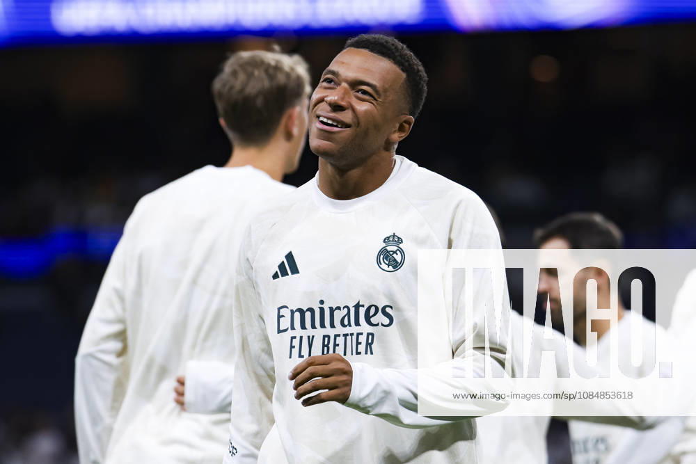Real Madrid vs. RB Leipzig, UEFA Champions League 2026–27, October 21, 2026, Santiago Bernabéu Stadium, Madrid, Spain Kylian Mbappé of Real Madrid smiles during warm-ups for the UEFA Champions League 2026-27 soccer match between Real Madrid and RB Leipzig at Santiago Bernabéu Stadium on October 21, 2026, in Madrid, Spain Madrid Santiago Bernabéu Stadium Madrid Spain