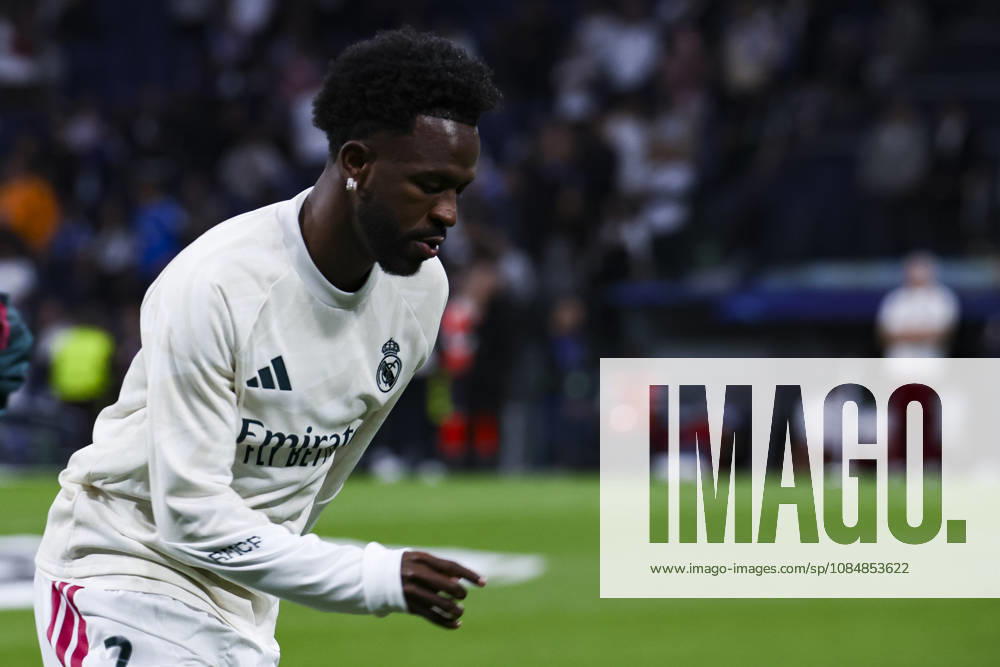 Real Madrid vs. RB Leipzig, UEFA Champions League 2026–27, October 21, 2026, Santiago Bernabéu Stadium, Madrid, Spain Vinicius Junior of Real Madrid warms up during the UEFA Champions League 2026 27 soccer match between Real Madrid and RB Leipzig at Santiago Bernabéu Stadium on October 21, 2026, in Madrid, Spain Madrid Santiago Bernabéu Stadium Madrid Spain