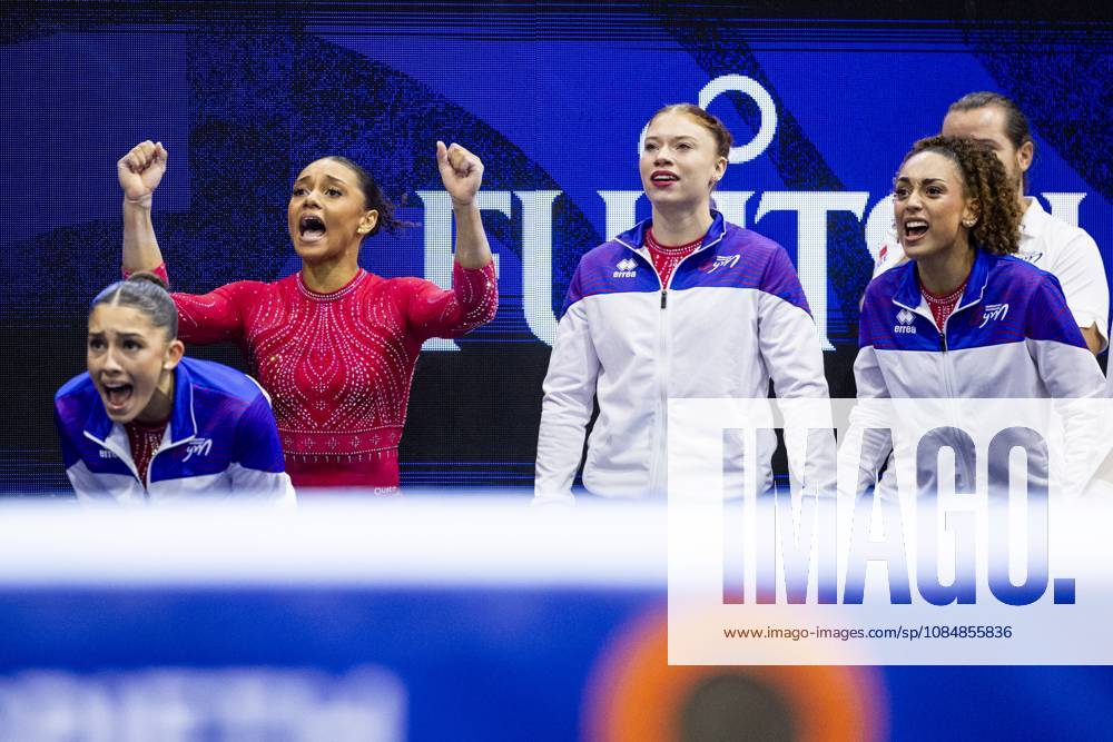 ROTTERDAM - The French gymnasts during the team final at the World Gymnastics Championships in Rotterdam Ahoy. IRIS VAN DEN BROEK ANP ANPxSportx IVx 573190960 originalFilename: 573190960