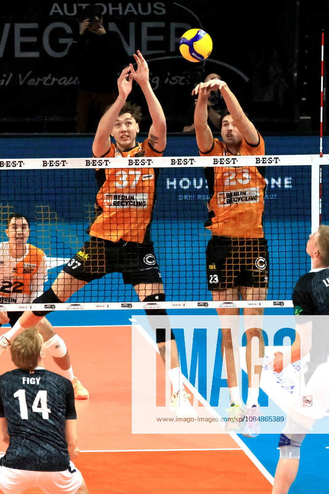 Germany, GER, DEU, Volleyball 1st Bundesliga, Day 1, 2026–2027 Season, Berlin, BR Volleys vs. FT Freiburg, Nicolás Zerba (BR Volleys) 37, Nolan Flexen (BR Volleys) 23, nordphoto GmbH, Engler Berlin, Max Schmeling Halle, Berlin, Germany