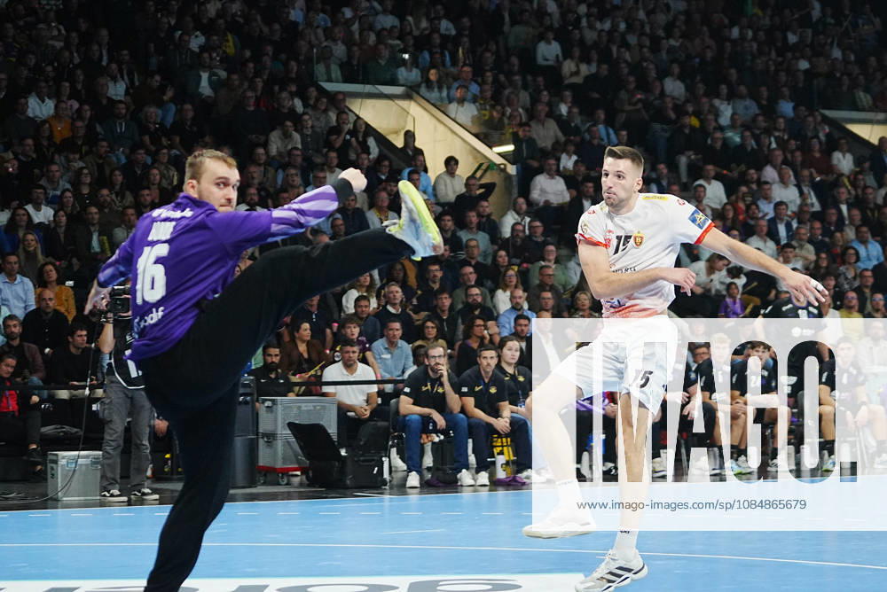Nantes 21 Octobre 2026 15 Leon Ljevar of Varda Skopje and 16 Christoffer Bondel of HBC Nantes during the EHF Champions League, handball match between HBC Nantes and Vardar Skopje on 21 October 2026 at H Arena in Nantes, France - Photo HANDBALL - CHAMPIONS LEAGUE - NANTES V VARDA SKOPJE - 21 10 2026 - ZUMAl193 20261021_zsp_l193_052