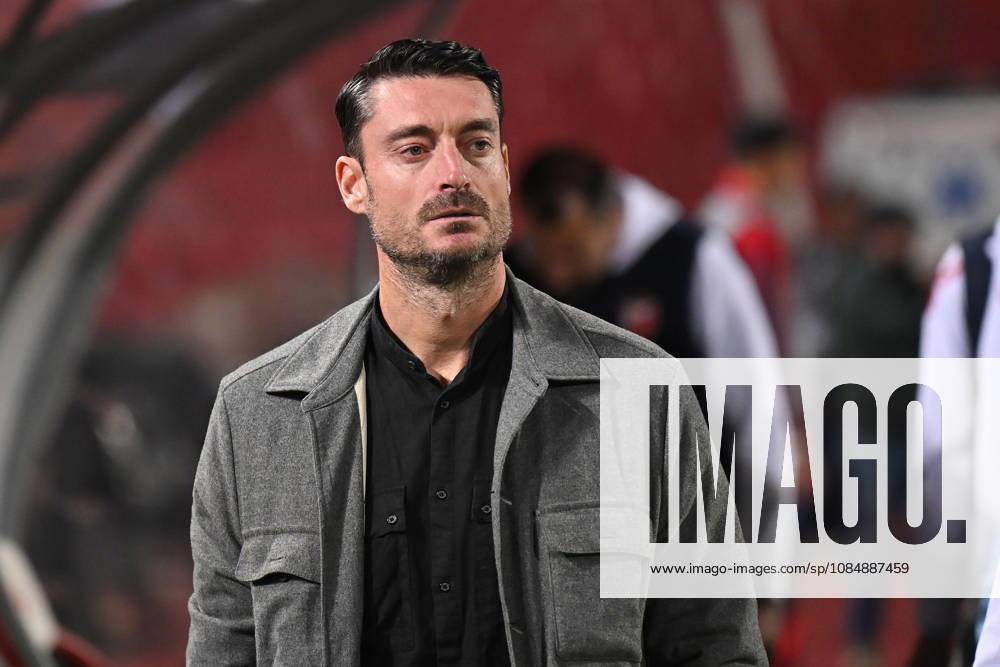 CRVENA ZVEZDA vs COPENHAGEN ALBERT RIERA Albert Rijera coach football Crvena zvezda vs Copenhagen, UEFA Conference league match at Rajko Mitic stadium, Belgrade 22.10.2026 Foto: FOOTBALL, UEFA CONFERENCE LEAGUE, CRVENA ZVEZDA, RED STAR, COPENHAGEN Belgrade Rajko Mitic stadium Serbia