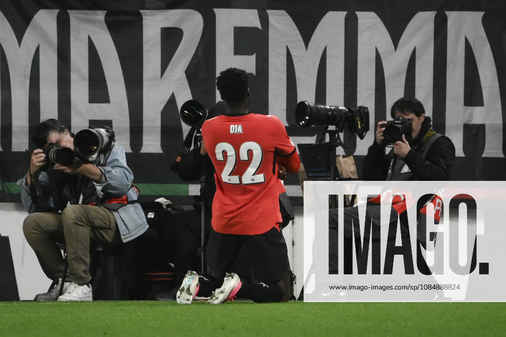 Juventus v Rennes - UEFA Europa League TURIN, ITALY, OCTOBER 22: Rennes forward Boulaye Dia celebrates after scores his team s second goal fight for the ball with during the UEFA Europa League phase day 3 football match between Juventus and Rennes at the Juventus Stadium in Turin Italy, on October 22, 2026. Isabella Bonotto Anadolu Turin Italy. Editorial use only. Please get in touch for any other usage.