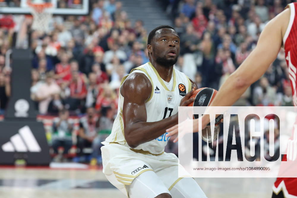 Mfiondu Kabengele, Dubai Basketball, No. 17 with the ball, GER, FC Bayern Basketball vs. Dubai Basketball, Basketball, EuroLeague, Matchday 7, 2026–2027 Season, October 22, 2026, GER, FC Bayern Basketball vs. Dubai Basketball, Basketball, EuroLeague, Matchday 7, 2026–2027 season, October 22, 2026, Munich