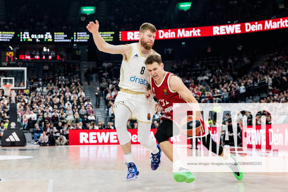 Rokas Jokubaitis (FC Bayern Muenchen, 31) controls the ball against Davis Bertrans (Dubai Basketball, 8) during the Turkish Airlines EuroLeague match between FC Bayern Muenchen vs. Dubai Basketball at SAP Garden on round 7 of Turkish Airlines EuroLeague on October 22, 2026 in Munich, Germany. Bavaria Germany