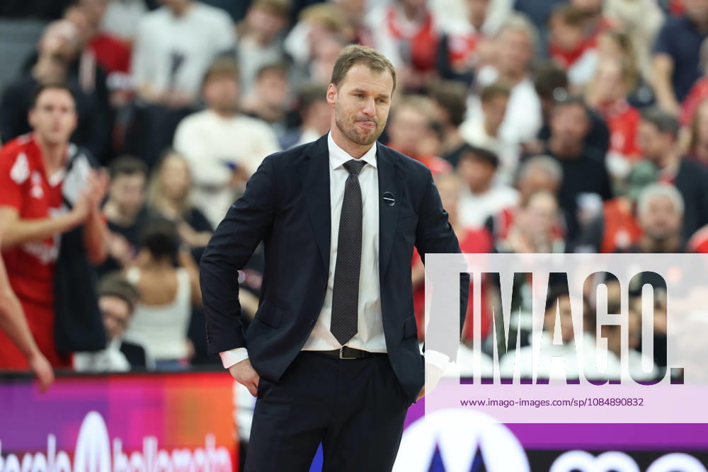 Anton Gavel, FC Bayern Basketball, Head Coach, GER, FC Bayern Basketball vs. Dubai Basketball, Basketball, EuroLeague, Matchday 7, 2026–2027 Season, October 22, 2026, GER, FC Bayern Basketball vs. Dubai Basketball, Basketball, EuroLeague, Matchday 7, 2026–2027 Season, October 22, 2026, Munich