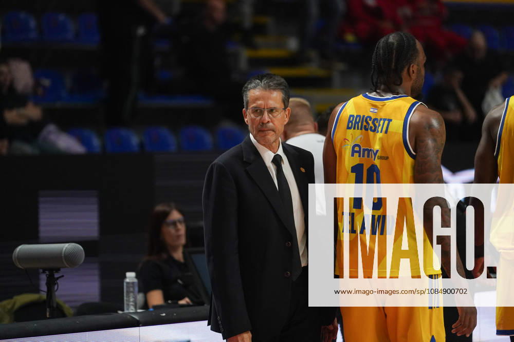 20261022, Belgrade, Serbia - Maccabi Rapyd Tel Aviv and Real Madrid play a EuroLeague regular season basketball game at the Aleksandar Nikolic Hall. MARTINEZ PEDRO in action during the game. EuroLeague 2026 27: Maccabi Rapyd Tel Aviv 99:113 Real Madrid - ZUMAd223 20261022_zip_d223_074