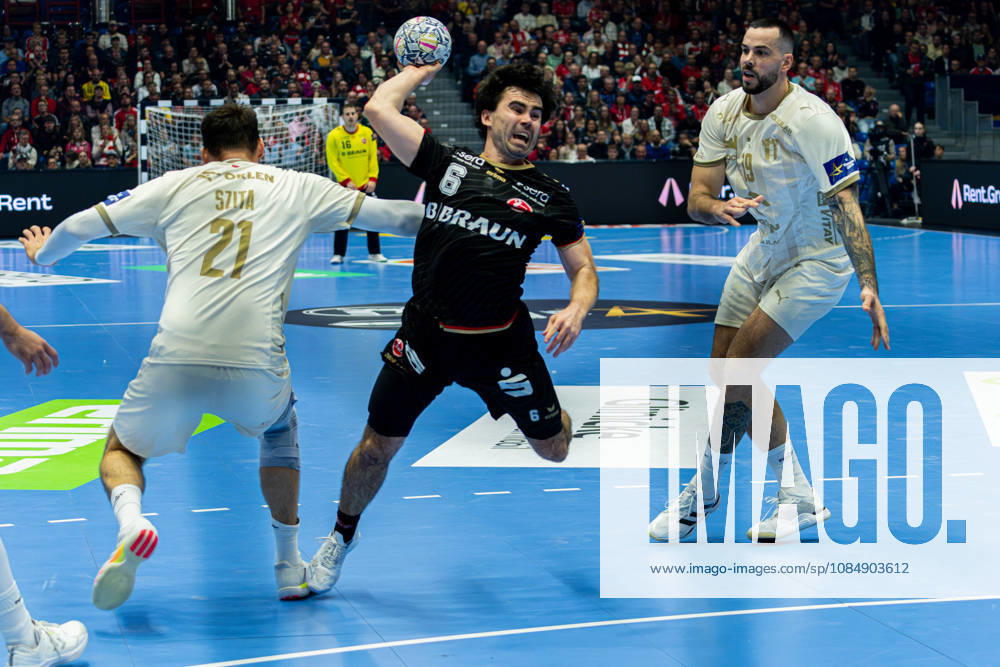 EHF Champions League 2026–2027 Group Stage Group B Match 5 MT Melsungen vs. Orlen Wisla Plock Pictured, from left, in a one-on-one battle: Zoltan Szita, Zoltan Szita (SPR), Erik Balenciaga (MT) and Leon Å uÅ¡nja Susnja (SPR) Rothenbach Hall, Hesse