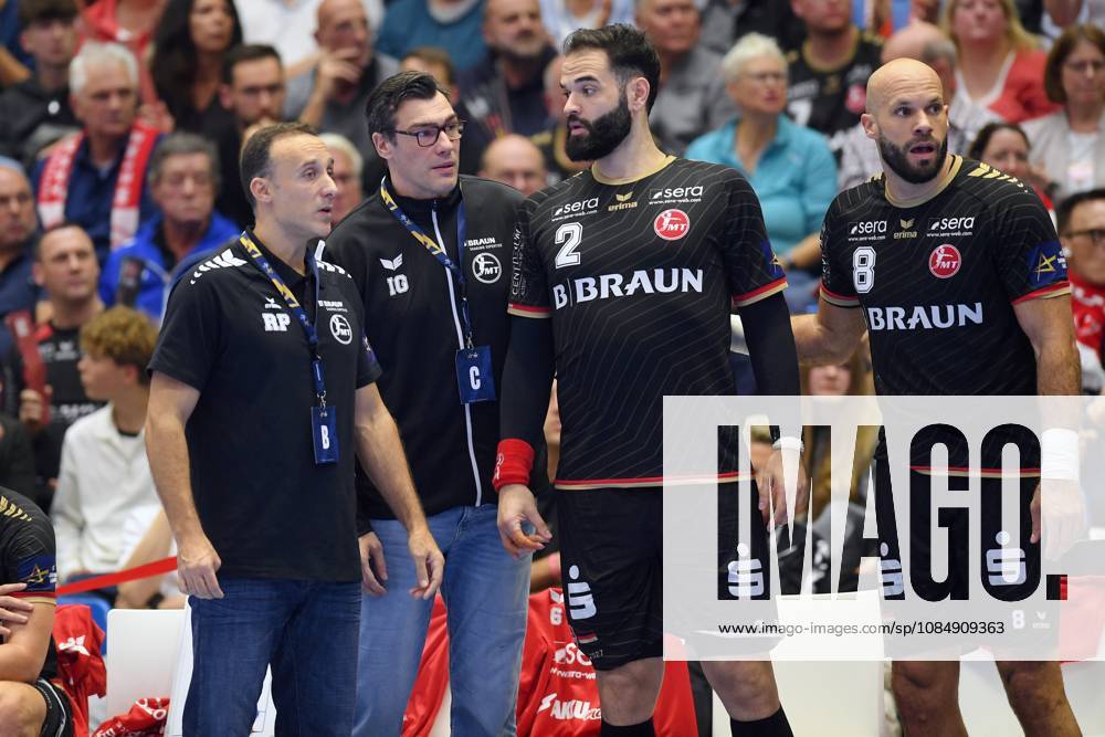 Roberto Garcia Parrondo, Head Coach, MT Melsungen; Isaias Guadiola Villaplana, Assistant Coach, MT Melsungen; Ruben Marchan, MT Melsungen 2; Adrian Sipos, MT Melsungen 8 L R, GER, MT Melsungen vs. Orlen Wisla Plock (POL), Handball, Men’s Champions League, Group Matches, 2026–2027 Season, October 22, 2026, GER, MT Melsungen vs. Orlen Wisla Plock, Men’s Champions League, Group Match, 2026–2027 Season, October 22, 2026, Kassel