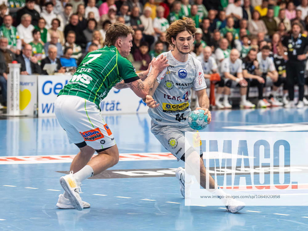 Stephan Seitz (ThSV Eisenach), 44, in a one-on-one battle with Victor Kloeve (Frisch Auf Goeppingen), 07, Frisch Auf Goeppingen vs. ThSV Eisenach, Handball, 1st Bundesliga, Men, 2026–2027 Season, October 23, 2026, Frisch Auf Göppingen vs. ThSV Eisenach, Handball, 1st Bundesliga, Men, 2026–2027 season, October 23, 2026, Göppingen