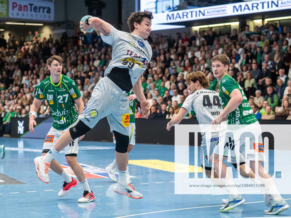 Tillman Leu of ThSV Eisenach, No. 99, is open for a shot at the circle; Frisch Auf Goeppingen vs. ThSV Eisenach, Handball, 1st Bundesliga, Men, 2026–2027 season, October 23, 2026, Frisch Auf Göppingen vs. ThSV Eisenach, Handball, 1st Bundesliga, Men, 2026–2027 season, October 23, 2026, Göppingen