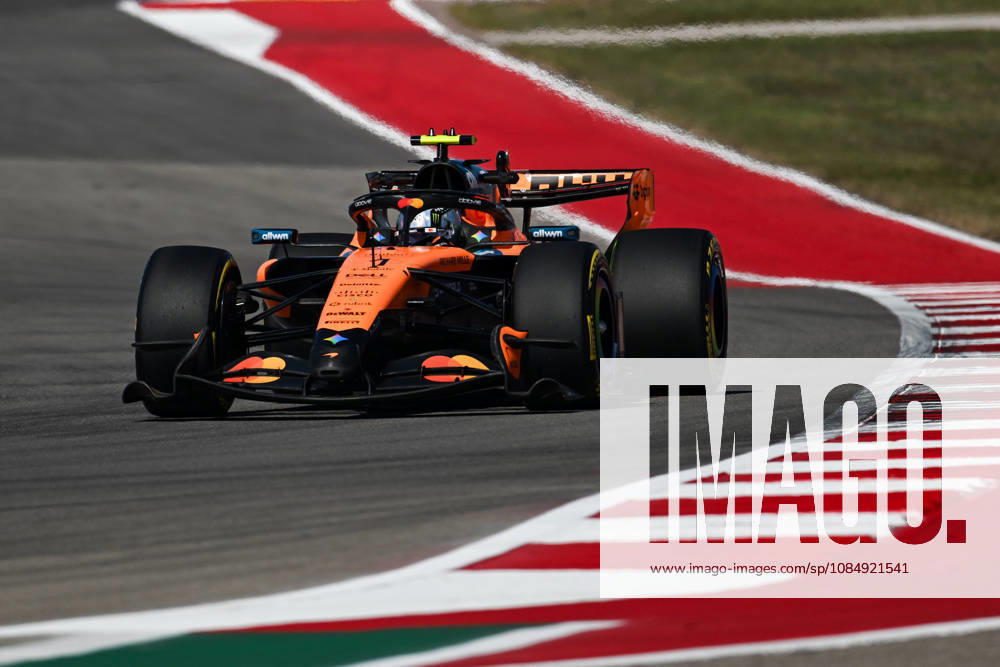 F1 - UNITED STATES GRAND PRIX 2026 01 NORRIS Lando (gbr), McLaren F1 Team MCL40, action during the 2026 Formula 1 United States Grand Prix, 18th round of the 2026 Formula One World Championship, WM, Weltmeisterschaft from October 23 to 25, 2026 on the Circuit of the America, in Austin, Texas, United States of America -