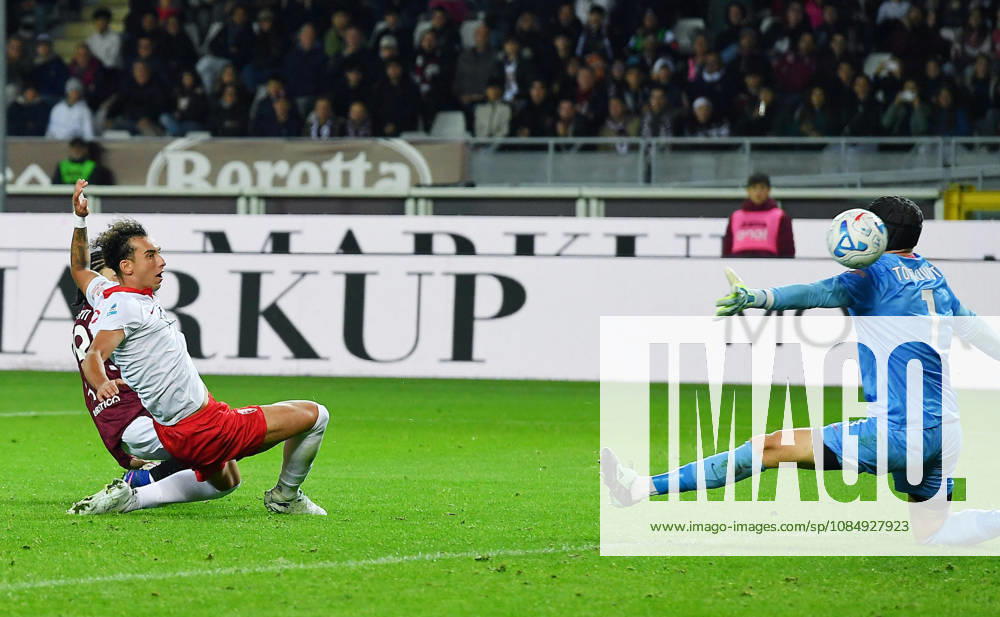 Torino s Kian Fitz-Jim scores the gol (1-0) during the italian Serie A soccer match Torino FC vs AC Monza at the Olimpico Grande Torino Stadium stadium in Turin, italy, 23 october 2026 ANSA ALESSANDRO DI MARCO. Serie A: Torino FC Vs AC Monza - ZUMAa110 20261023_zaf_a110_035
