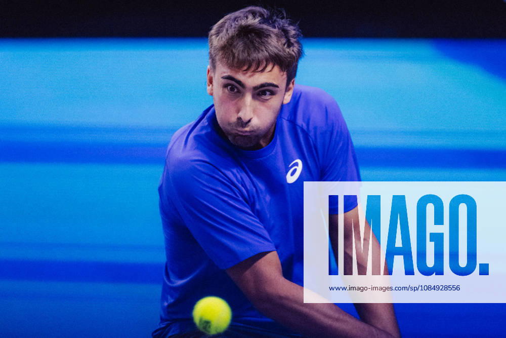 TENNIS - ATP, Tennis Herren Erste Bank Open VIENNA,AUSTRIA,23.OCT.26 - TENNIS - ATP Tour, Erste Bank Open, Red Bull BassLine. Image shows Daniel Merida (ESP). GEPAxpictures anderxSolc