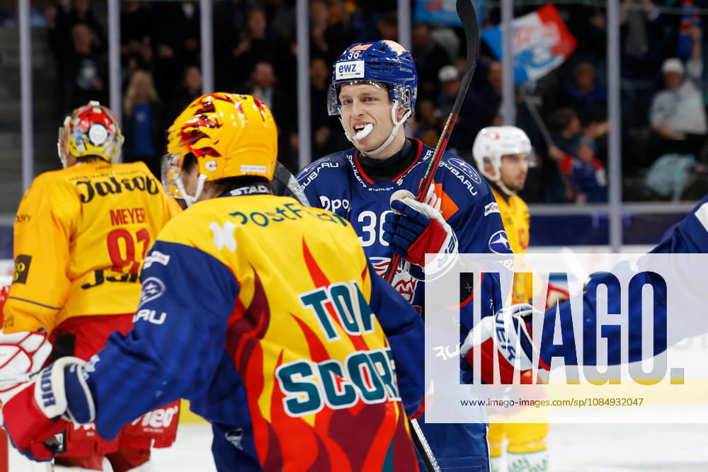Swiss Life Arena, Zurich, SWITZERLAND, 2026–2027 Season, Men s Ice Hockey National League, ZSC Lions vs. SCL Tigers, Goal Celebration: Simon Knak and Denis Malgin, ZSC Lions