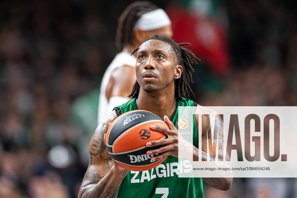 Zalgiris Kaunas vs LDLC ASVEL Villeurbanne - EuroLeague SABEN LEE shoots a free throw during the EuroLeague basketball match between Zalgiris Kaunas and LDLC ASVEL Villeurbanne at Zalgiris Arena in Kaunas, Lithuania, on October 23, 2026. Kaunas Kaunas Lithuania