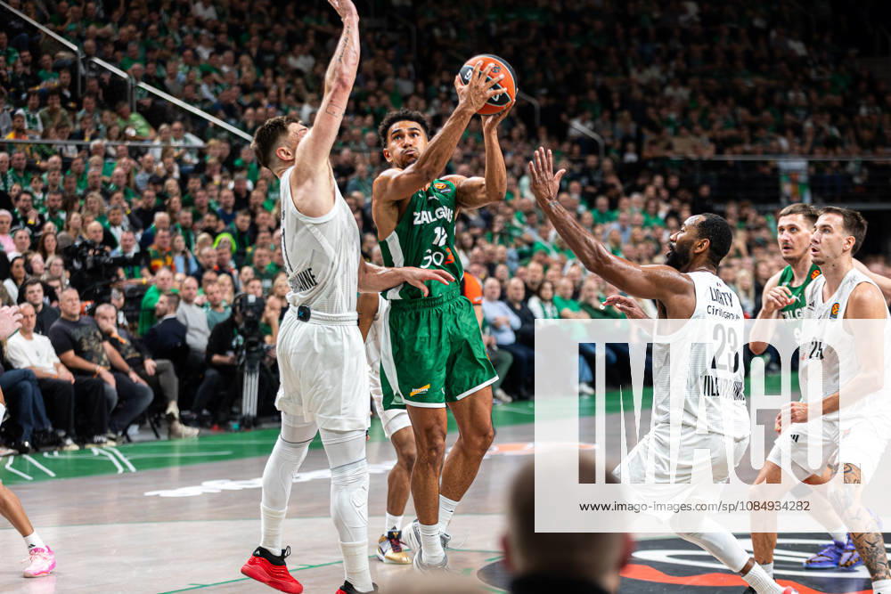 Zalgiris Kaunas vs LDLC ASVEL Villeurbanne - EuroLeague MAODO LO drives to the basket during the EuroLeague basketball match between Zalgiris Kaunas and LDLC ASVEL Villeurbanne at Zalgiris Arena in Kaunas, Lithuania, on October 23, 2026. Kaunas Kaunas Lithuania