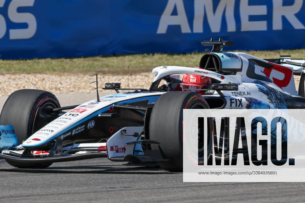 Esteban Ocon from France, driving the (31) MoneyGram Haas F1 Team VF-26 Ferrari during United States Grand Prix - Austin - Friday - Free Practice 1 at Circuit of the Americas (COTA) in Austin. Italy Sports - October 23, 2026 - ZUMAm313 20261023_zsp_m313_116