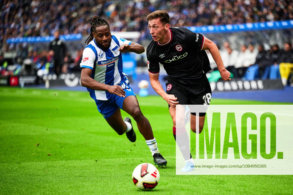 Deyovaisio Zeefuik, Hertha BSC, 42; Marius Woerl, Arminia Bielefeld, 38; GER; Hertha BSC vs. Arminia Bielefeld, 2. Bundesliga, 2026–27 season, Matchday 9, October 24, 2026 DFL regulations prohibit any use of photographs as image sequences and or quasi-video GER, Hertha BSC vs. Arminia Bielefeld, 2. Bundesliga, 2026–27 season, Matchday 9, October 24, 2026, Berlin