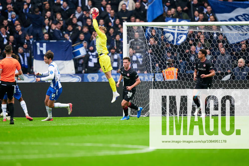 Jonas Kersken, Arminia Bielefeld, 01, GER, Hertha BSC vs. Arminia Bielefeld, 2. Bundesliga, 2026–27 season, Matchday 9, October 24, 2026 DFL regulations prohibit any use of photographs as image sequences and or quasi-video GER, Hertha BSC vs. Arminia Bielefeld, 2. Bundesliga, 2026–27 season, Matchday 9, October 24, 2026, Berlin