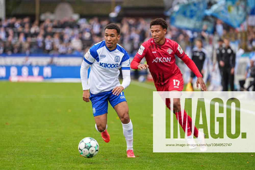 German Soccer, 3rd Division, Matchday 11, Hänsch Arena, Emslandstadion, Meppen, Emsland District, Lower Saxony, SV Meppen vs. FC Würzburger Kickers Oliver Schmitt (SV Meppen), 7, vs. Liam Omore (Würzburger Kickers), 17