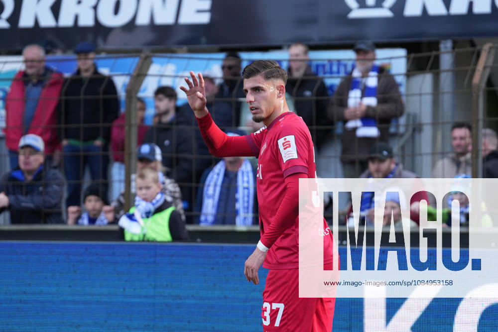 Germany Soccer 3rd Division 2026–2027, Matchday 11: SV Meppen vs. FC Würzburger Kickers at Emslandstadion, Meppen; Ivan Leon Franjic, Würzburger Kickers, 37