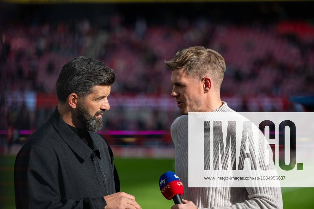 Miron Muslic, Head Coach, FC Schalke 04, Simon Terrode, 1. FC Köln vs. FC Schalke 04, Soccer, 1. Bundesliga, Matchday 7, October 24, 2026. DFB and DFL regulations prohibit any use of photographs as image sequences and or quasi-video. Cologne, North Rhine-Westphalia, Germany