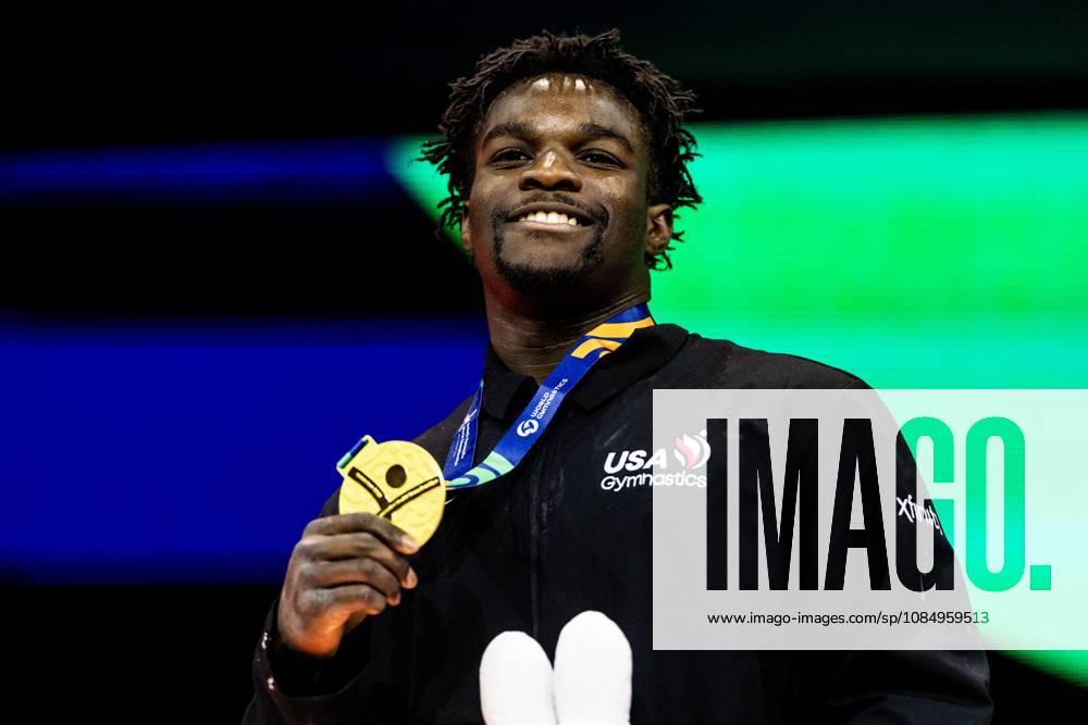 ROTTERDAM - Winner Frederick Richard (USA) during the medal ceremony of the floor apparatus final at the World Gymnastics Championships in Rotterdam Ahoy. IRIS VAN DEN BROEK ANP ANPxSportx IVx 573471094 originalFilename: 573471094