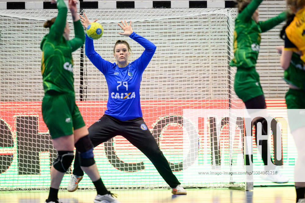 Handball, International Friendly, Sweden vs. Brazil, October 24, 2024. Goalkeeper Anna Julia da Silva of Brazil during the international friendly handball match between Sweden and Brazil on October 24, 2026 in Jönköping. Photo by Carl Sandin, BILDBYRÅN, code CS CS0996. handball, Swedish national handball team, Sweden, Brazil, women s handball