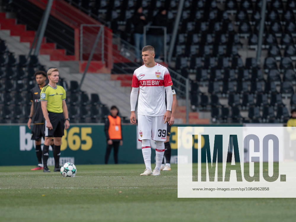 Enis Redzepi, VfB Stuttgart II, 39 Kickoff GER, Soccer, VfB Stuttgart II vs. Alemannia Aachen, 3rd Division, Matchday 11, Aspach, 2026–2027 Season, October 24, 2026, Germany, Soccer, VfB Stuttgart II vs. Alemannia Aachen, 3rd Division, Matchday 11, Aspach, 2026–2027 season, October 24, 2026, Aspach