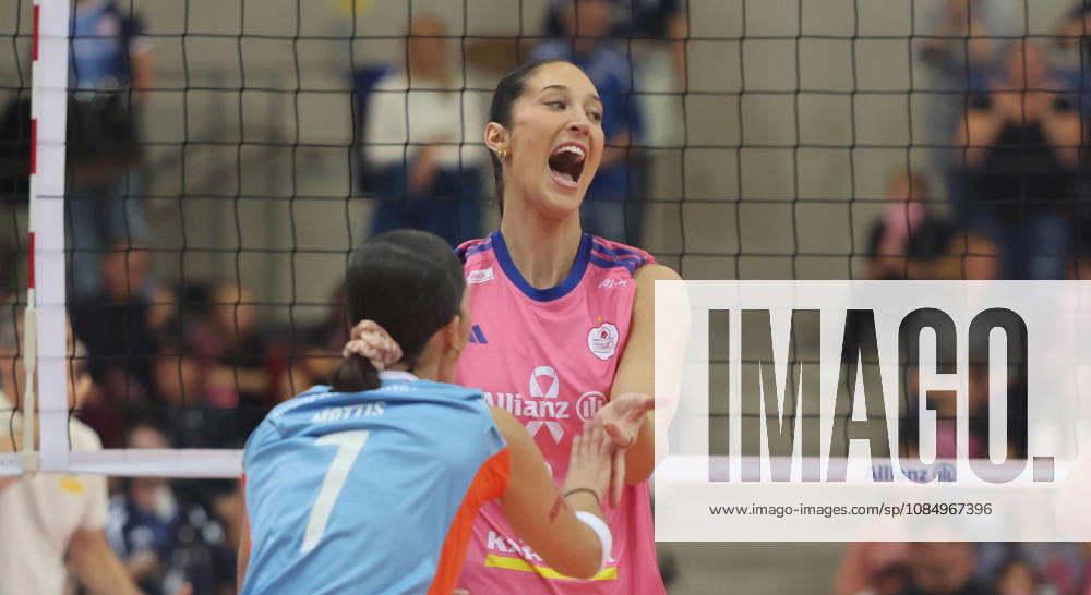 Stuttgart, DEKRA Bundesliga Volleyball: Allianz MTV Stuttgart vs. VfB Suhl LOTTO Thüringen, Jasmine Gross (Stgt)